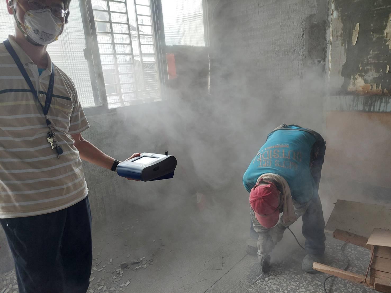 [另開新視窗]矽肺症_工作現場訪視調查