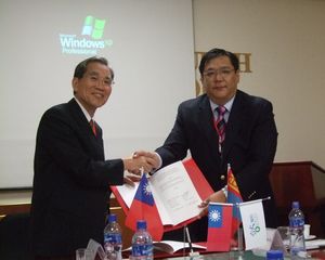 2010年與蒙古National Cancer Center簽署交流合約