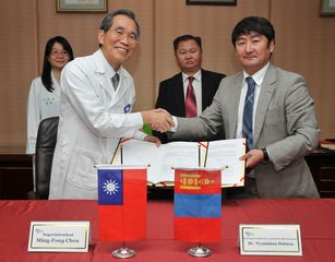 2011年與蒙古National Center of Communicable Disease簽署交流合約