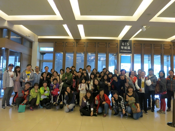 106年12月2日科室旅遊大合照(故宮)