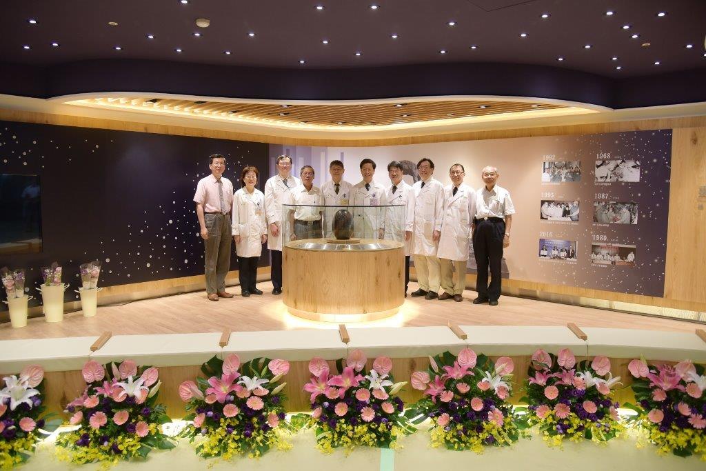 台大大愛至善牆揭牌-沈昆川作品的「天目釉」