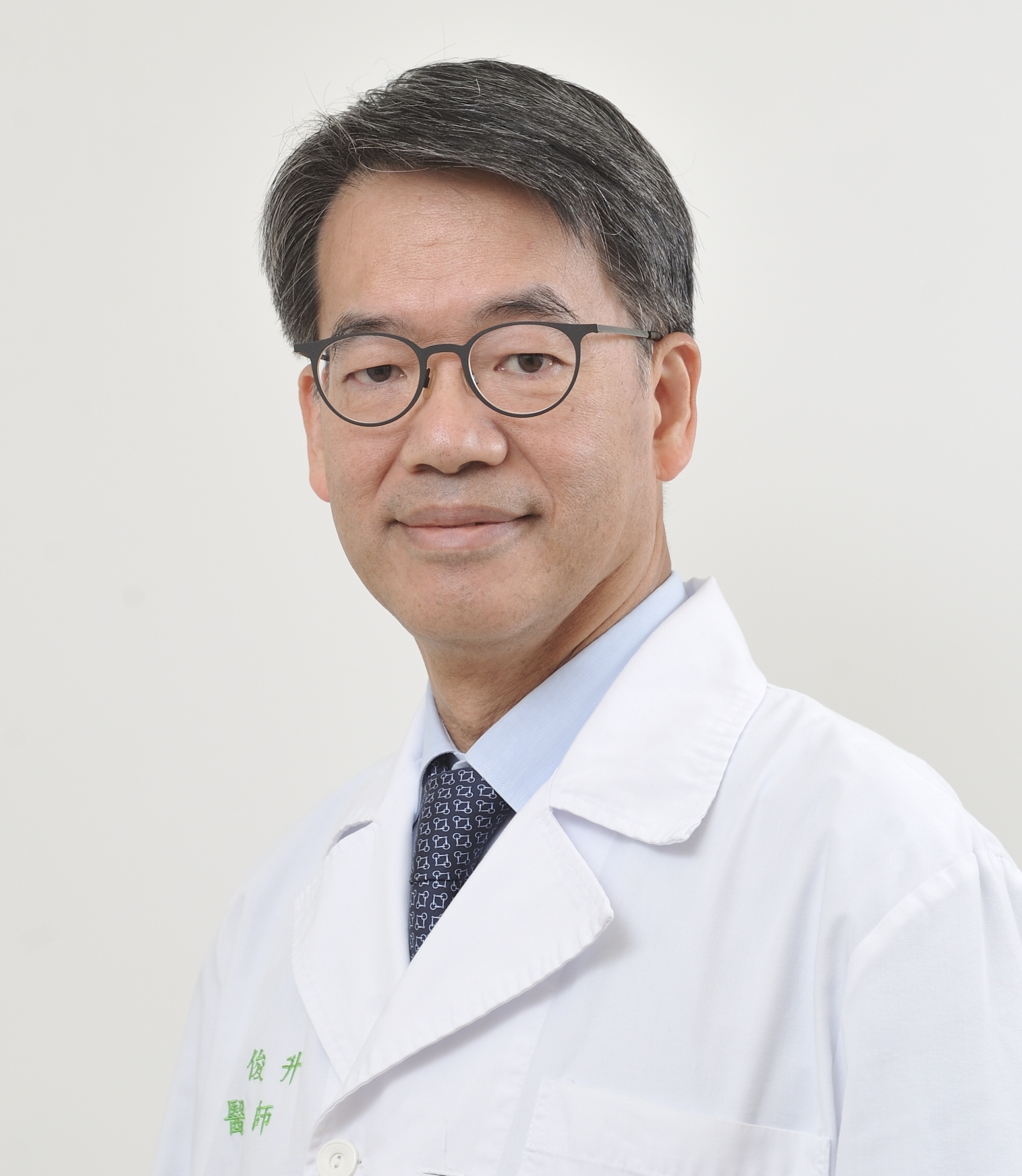 黃俊升主任個人照片